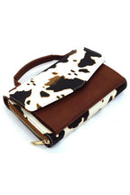 Envelope Flap Crossbody Handbag