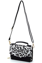 Envelope Flap Crossbody Handbag