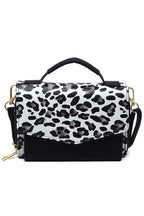 Envelope Flap Crossbody Handbag
