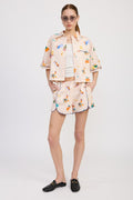 POPLIN SHORTS WITH PEPING DETAIL