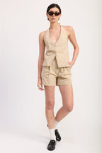 HIGH WAISTED PLEATED SHORTS