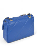 Quilted Twist Lock Classy Shoulder Bag
