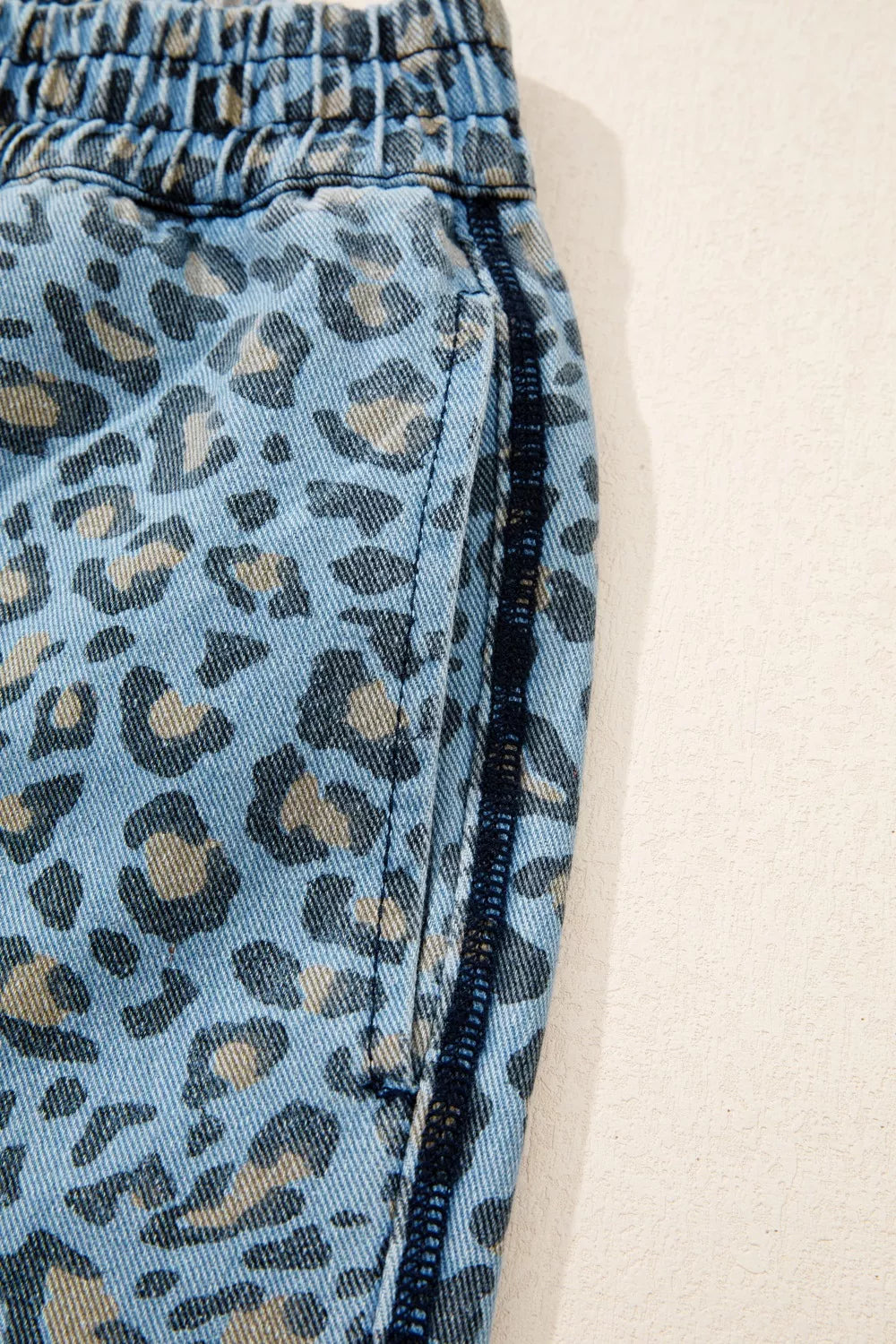 Leopard Print Exposed Seam Detail Wide Leg Drawstring Jeans