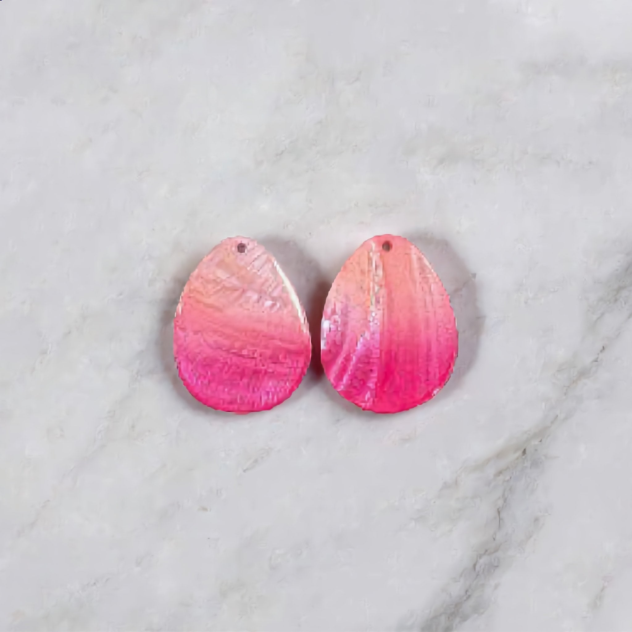 Vibrant Pink Mother of Pearl Teardrop Pendants