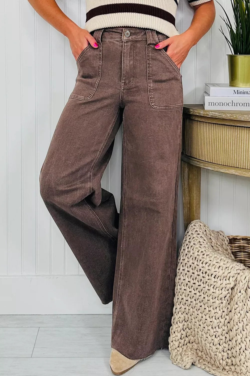 Vintage Wash Wide Leg Jeans