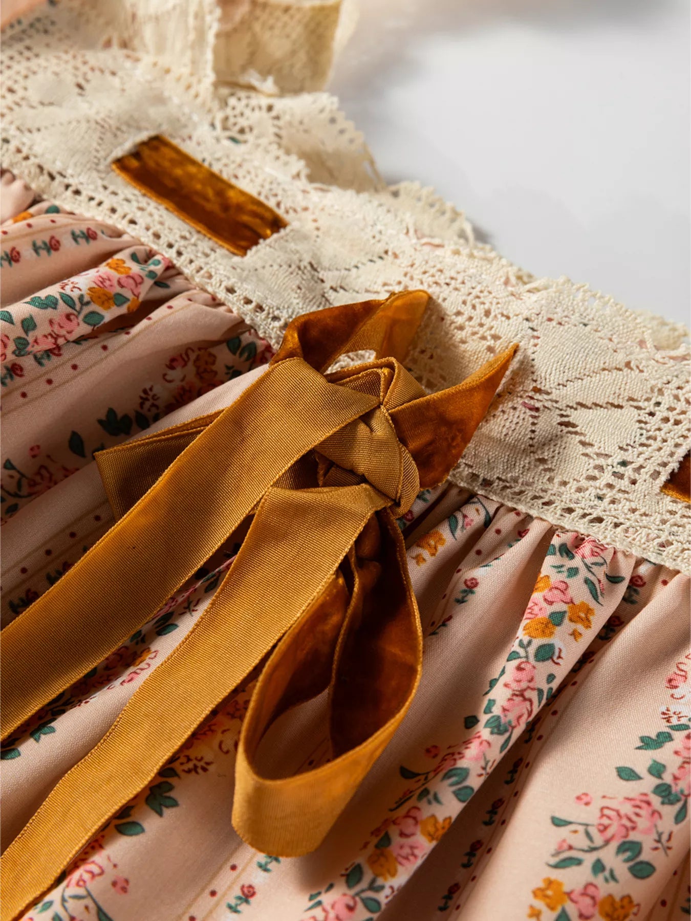 Floral Print Bow Lace Patchwork Long Sleeve Loose Mini Dress