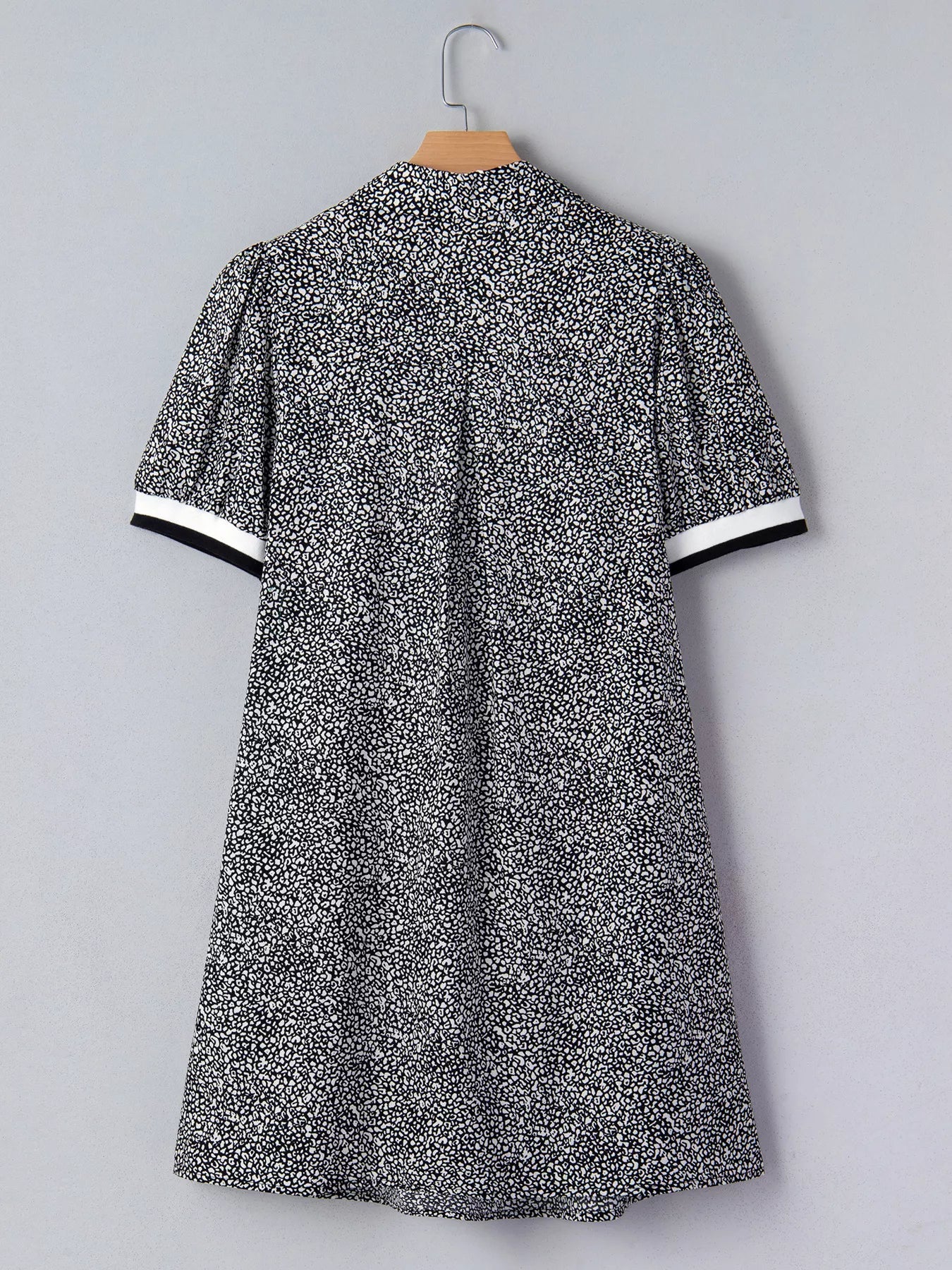 Leopard Print Contrast Striped Trim Polo Collar Short Sleeve Dress with Pockets