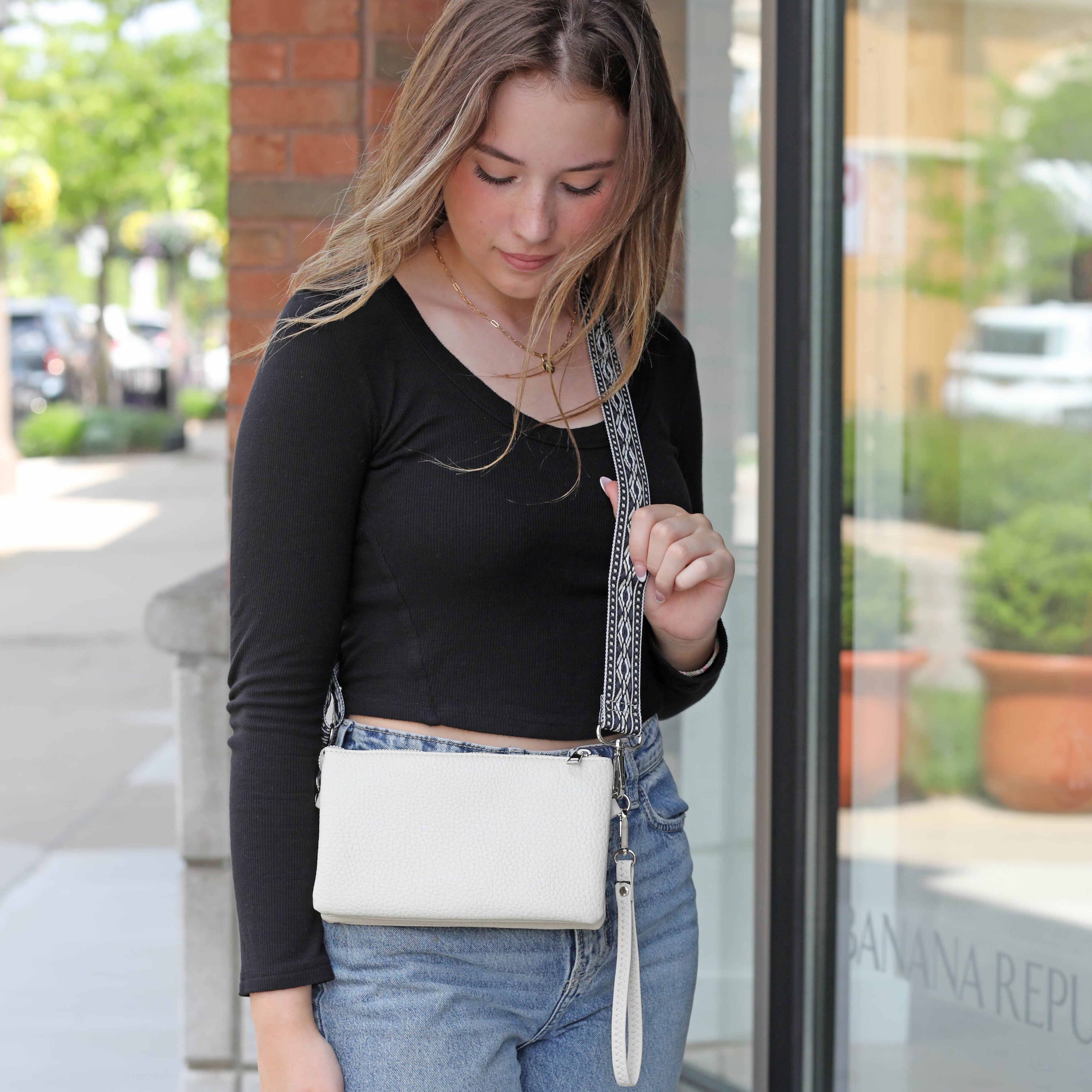 NEW! Stefani Crossbody/Wristlet