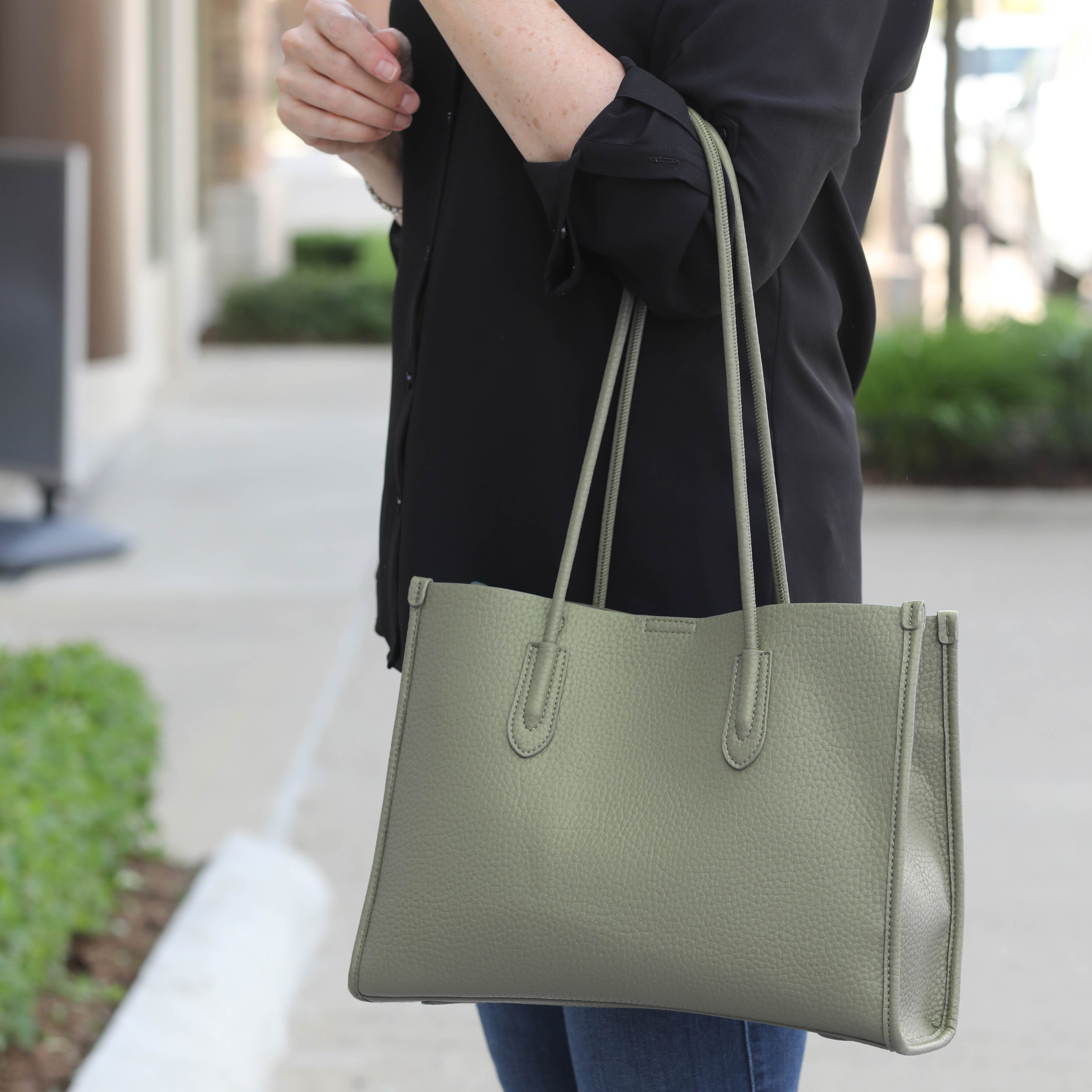 Whitney Tote