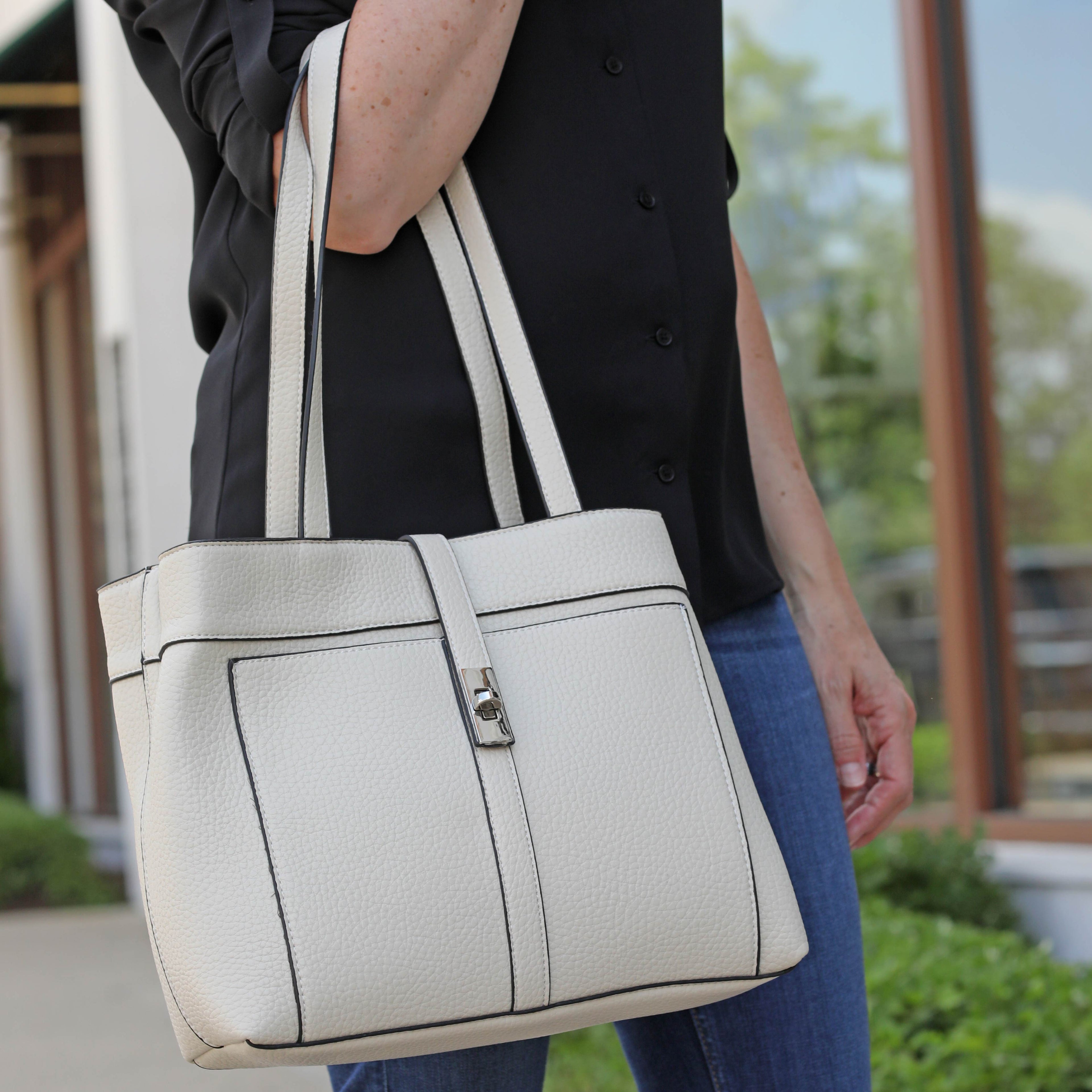 Adele Tote/Crossbody