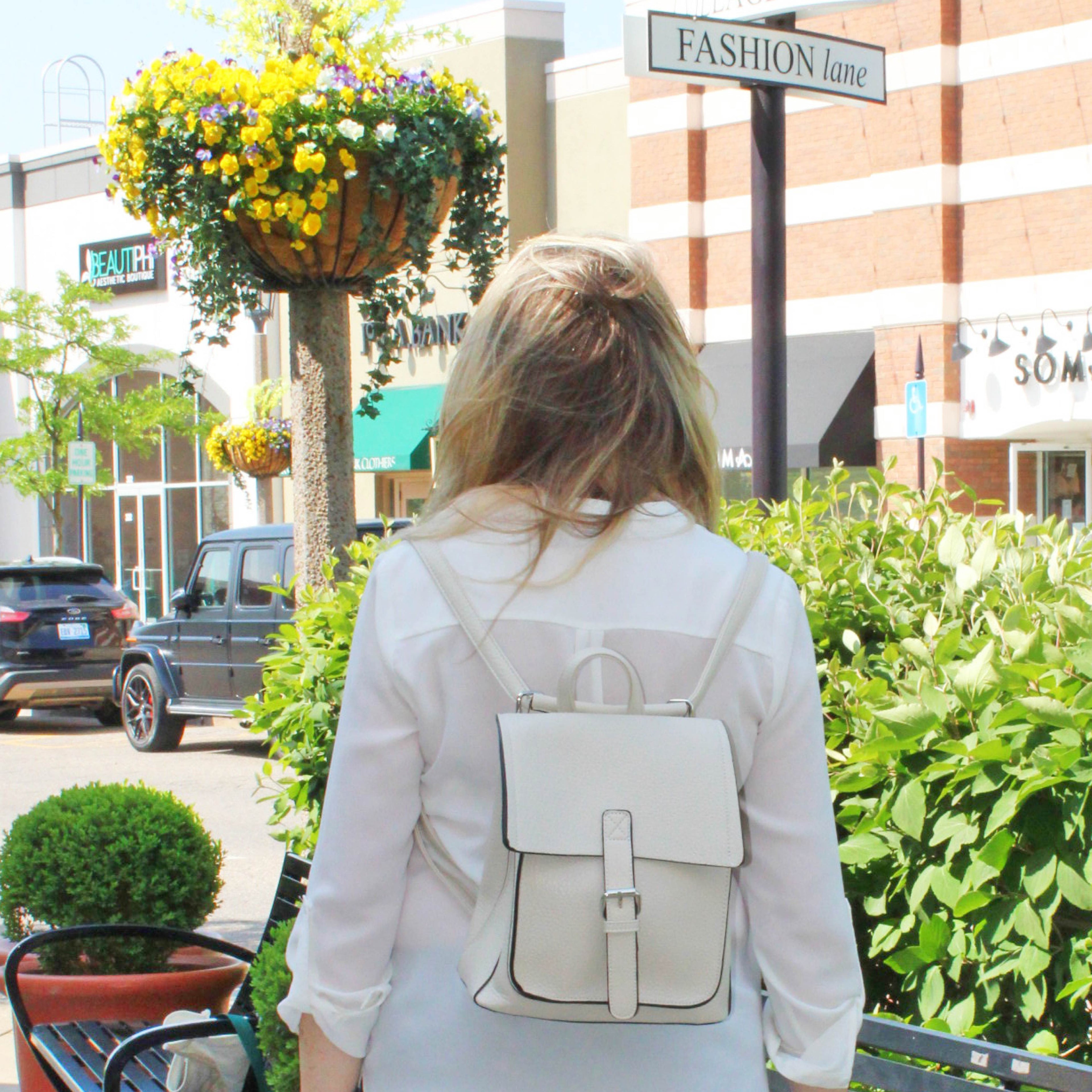 Alicia Backpack / Crossbody