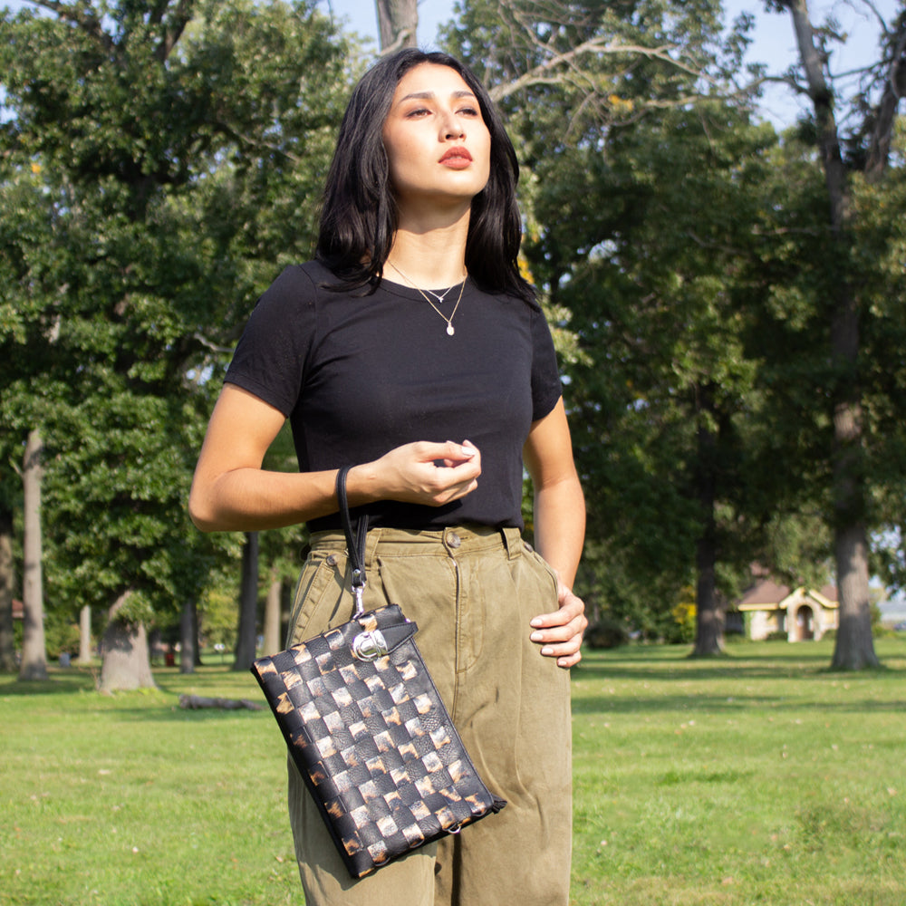 Nancy Crossbody/Clutch (Multiple Colors)