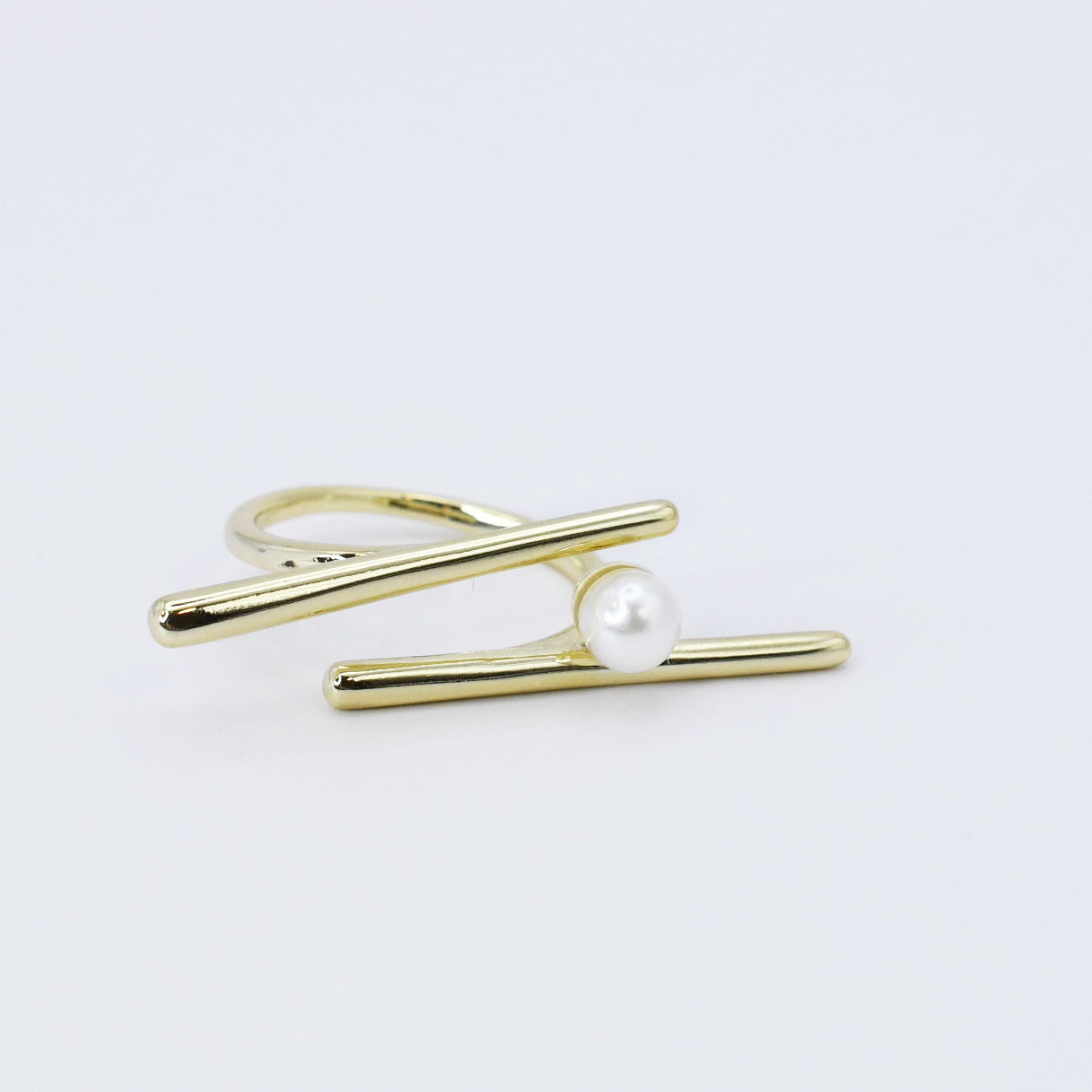 Asymmetry Band Ring