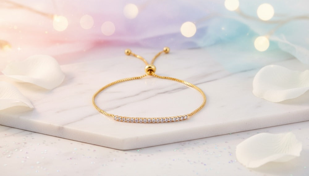 Gold Bracelet with Sparkling Diamond Bar