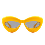 Vexa - Fashion Trendy Cat-eye Thick Frame Sexy Lip Sunglasses