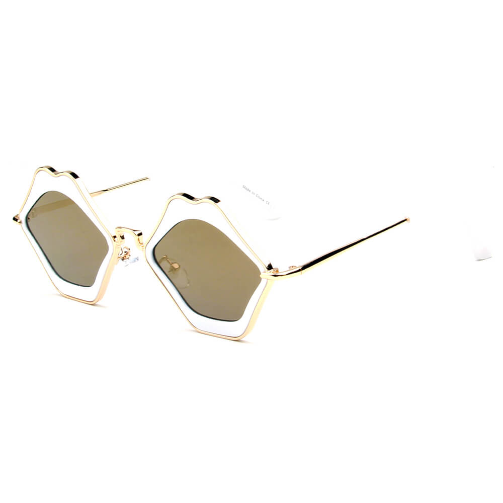 MADISON | Womens Fashion Funky Mouth Kissing Lip Shape Hippie Love Party Sunglasses