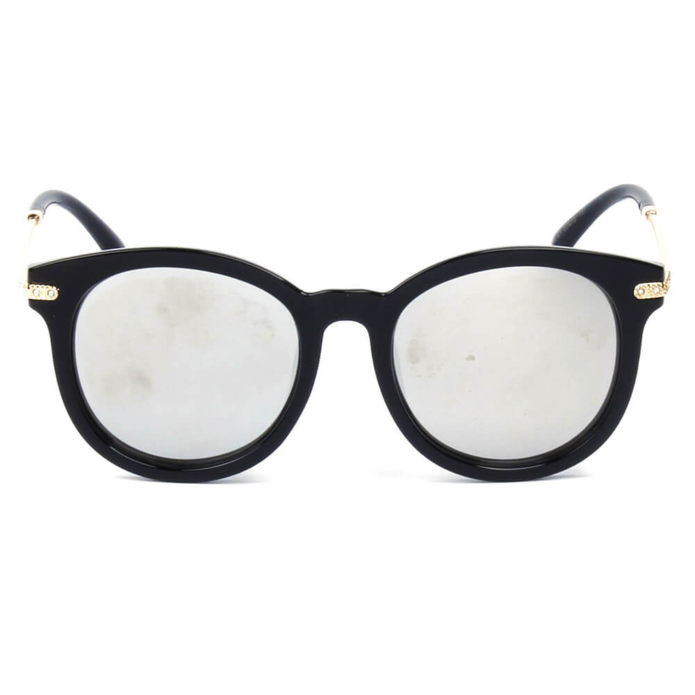 BRUSSELS | Round P3 Horn Rimmed Sunglasses with Embossed Hinges