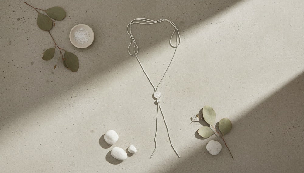Tranquil Thread Necklace