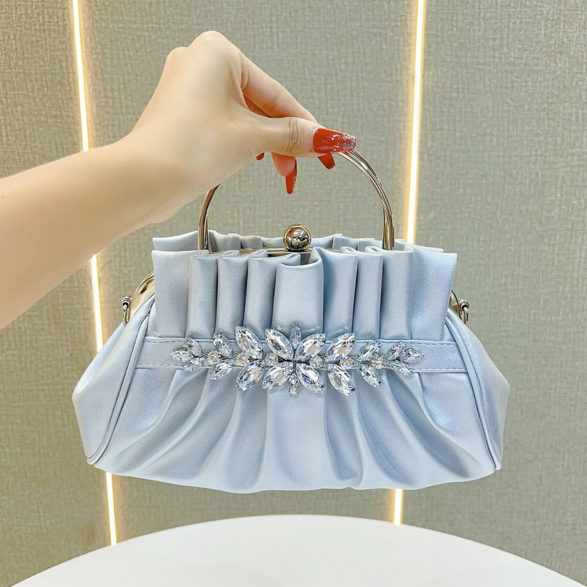 Elegant Gold Pleated Rhinestone Handbag