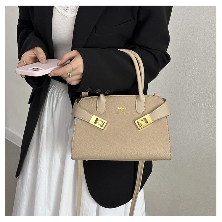Luxury Fashion Women's Tote Shoulder Bag