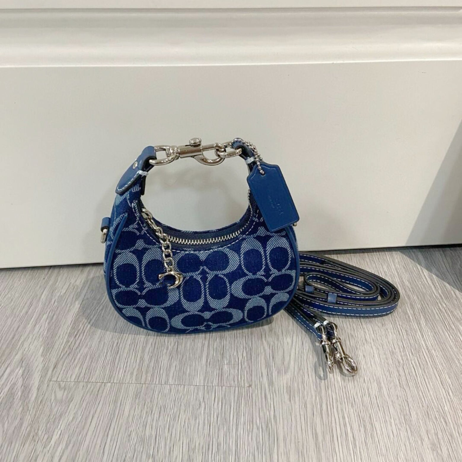 Genuine Leather Retro Crescent Shoulder Bag