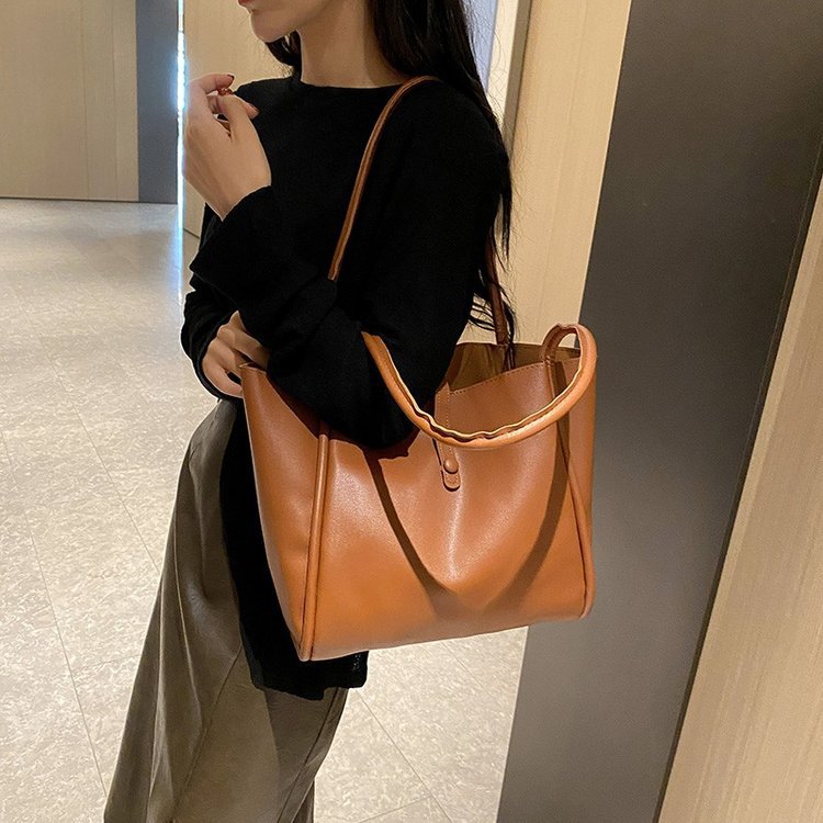Elegant Faux Leather Large Capacity Tote Bag