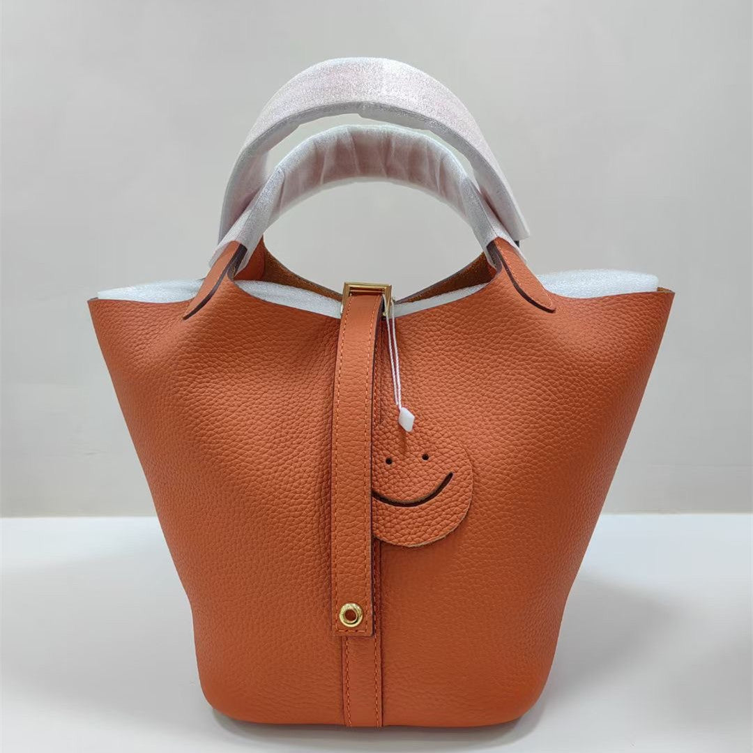 Women's Pebbled Leather Bucket Handbag