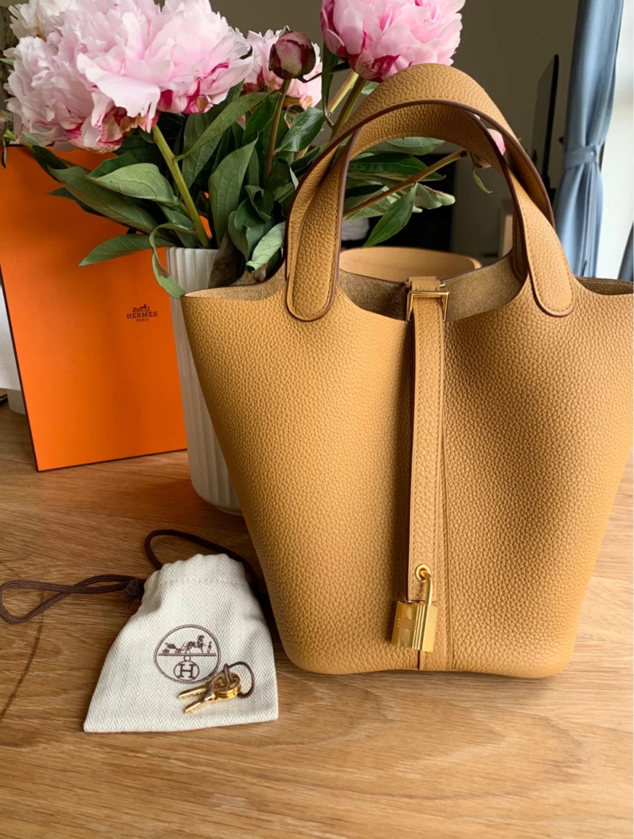 Premium Togo Leather Bucket Handbag
