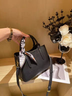 Elegant Women's Leather Tote Shoulder Bag