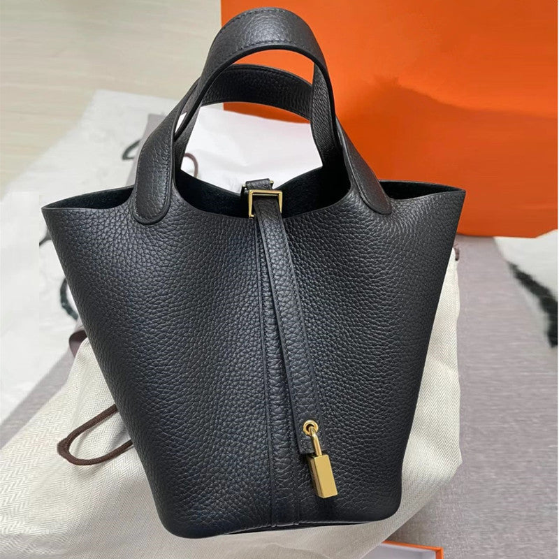 Women's Pebbled Leather Bucket Handbag