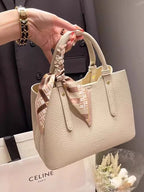 Elegant Women's Leather Tote Shoulder Bag
