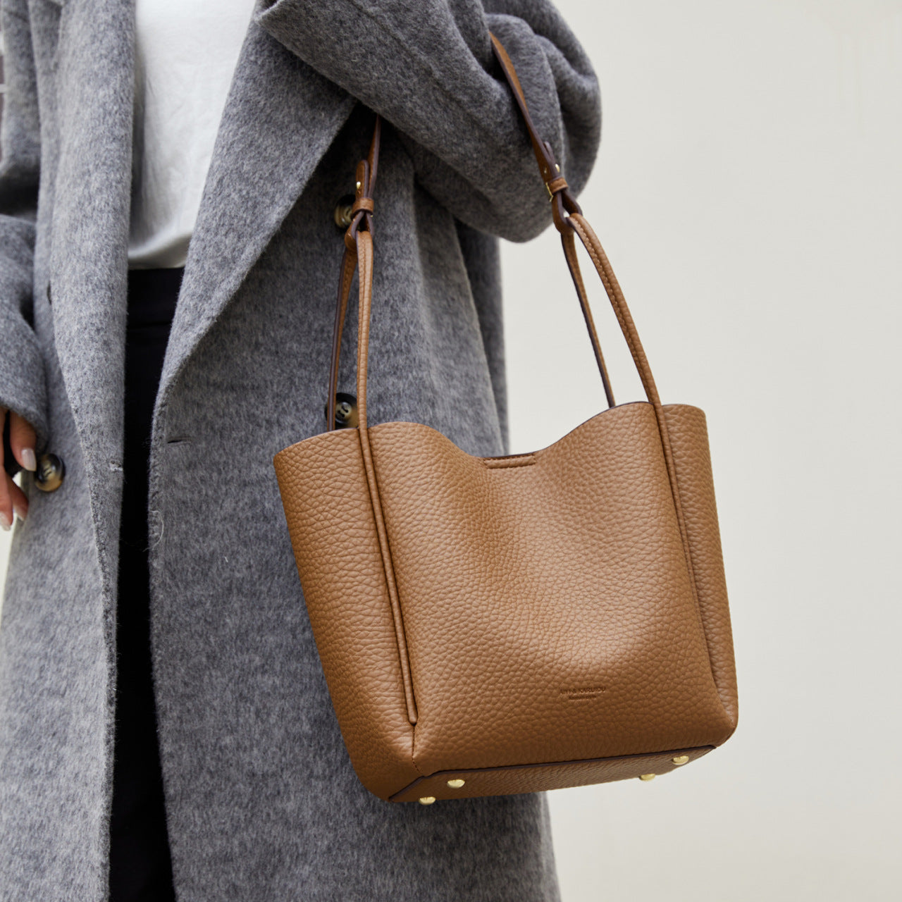 Women's Soft Leather Bucket Shoulder Bag