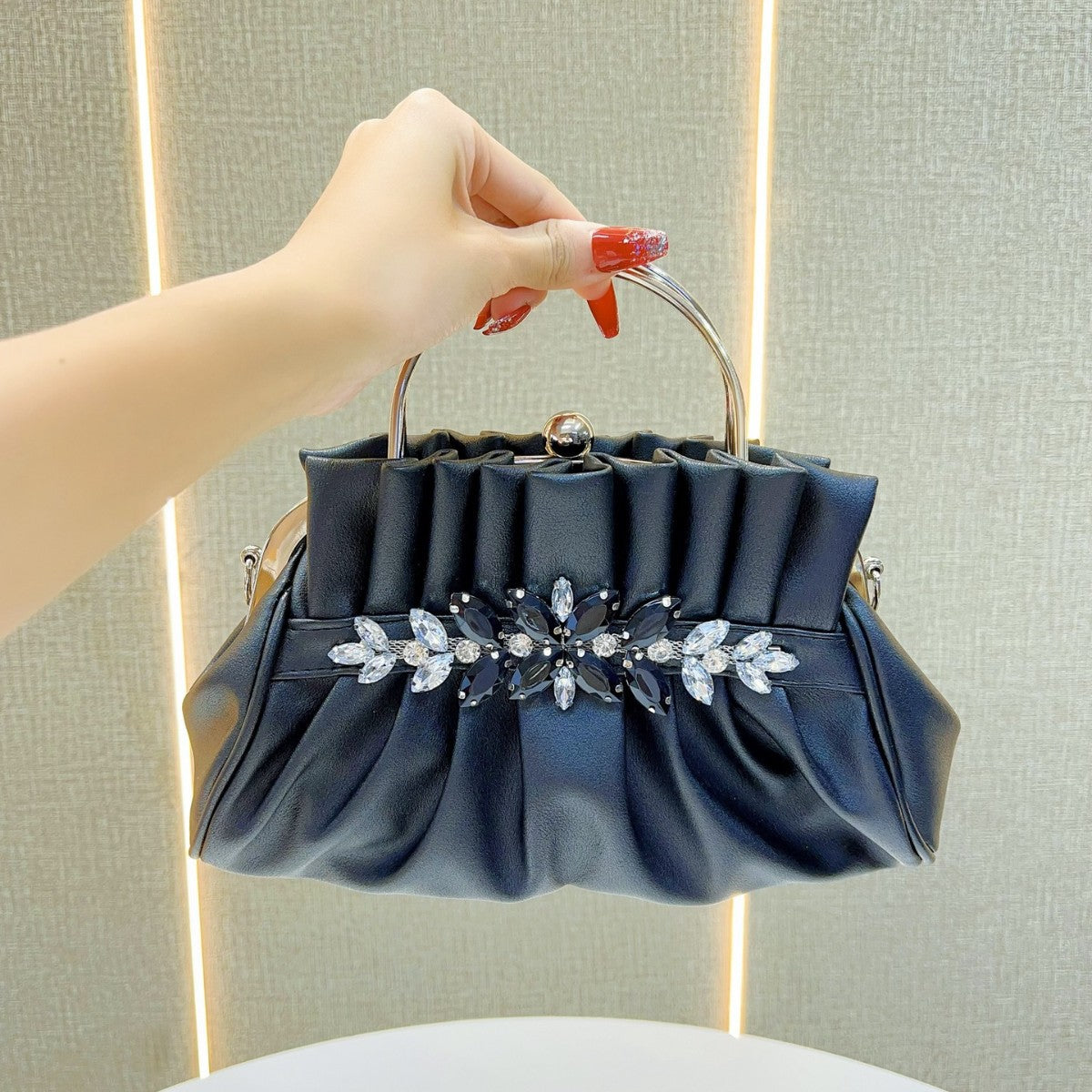 Elegant Gold Pleated Rhinestone Handbag