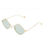 BARRINGTON | Slim Diamond Shape Fashion Sunglasses