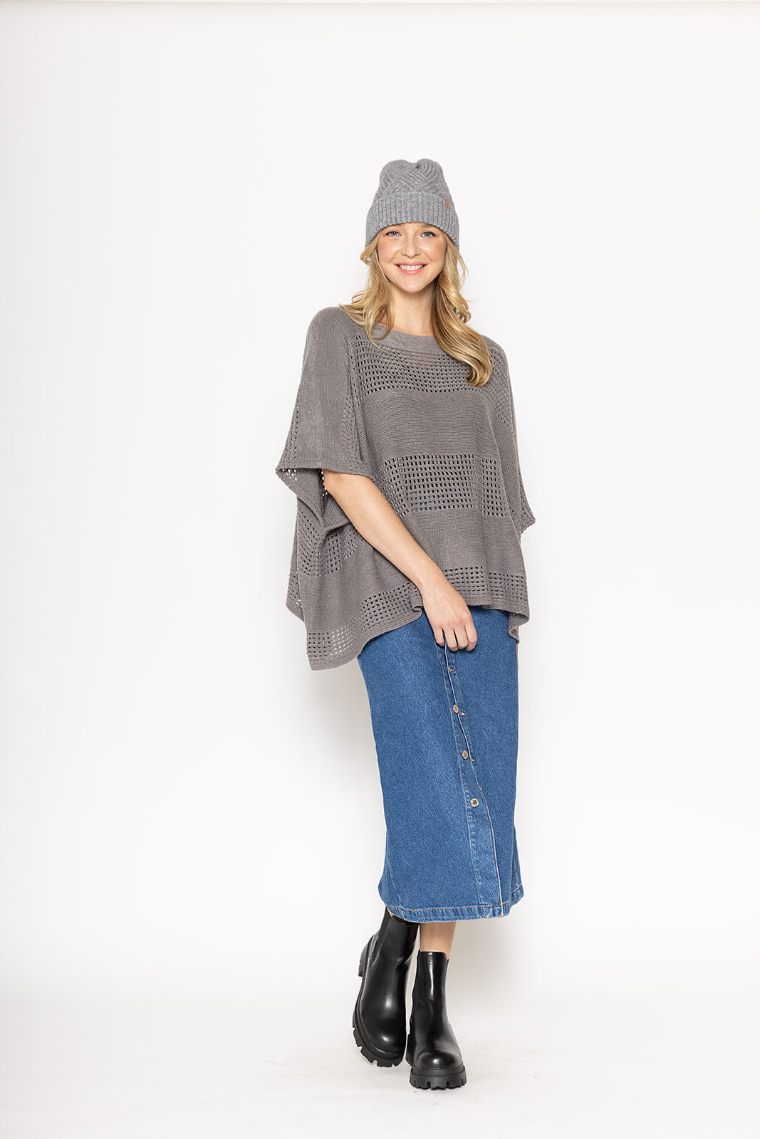 Textured Knit Cuff Beanie