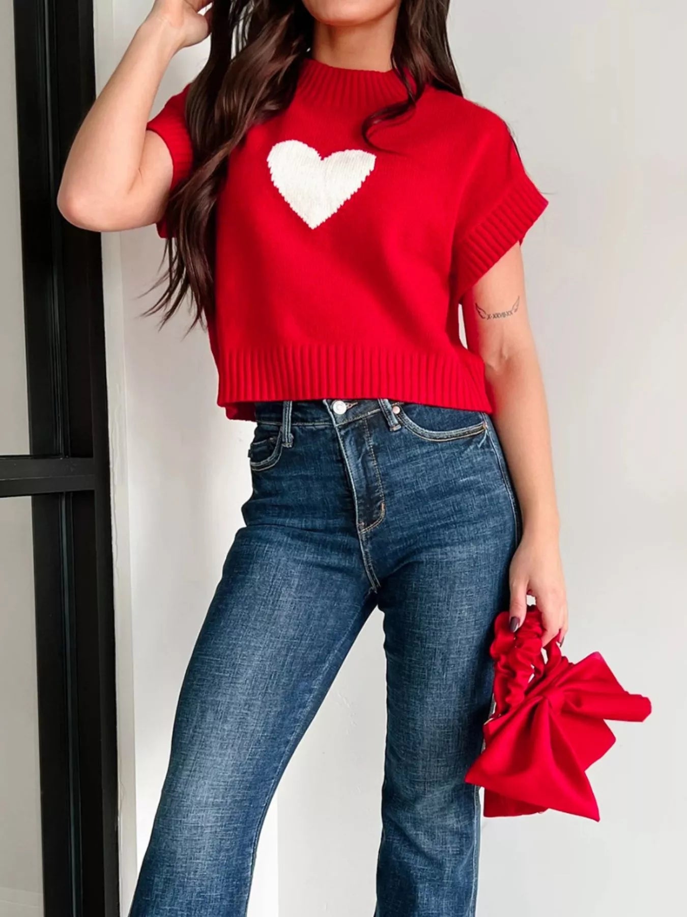 Heart Ribbed Hem Short Sleeve Sweater