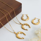Gold Horseshoe Jewelry Set with Necklace and Earrings