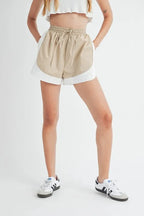 MABLE Drawstring Waist Contrast Trim Detail Shorts