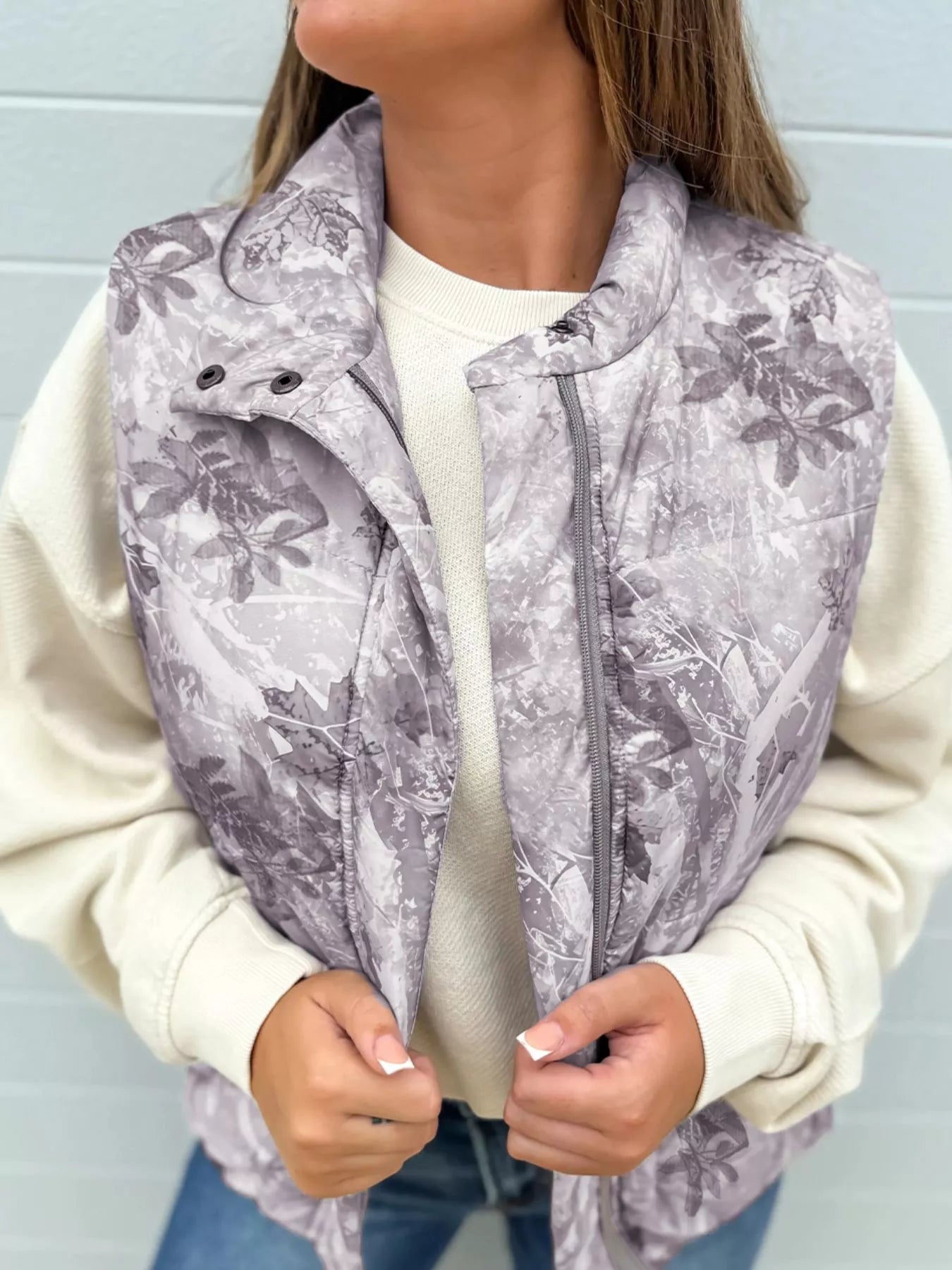 Lightweight Leaf Print Vest Coat