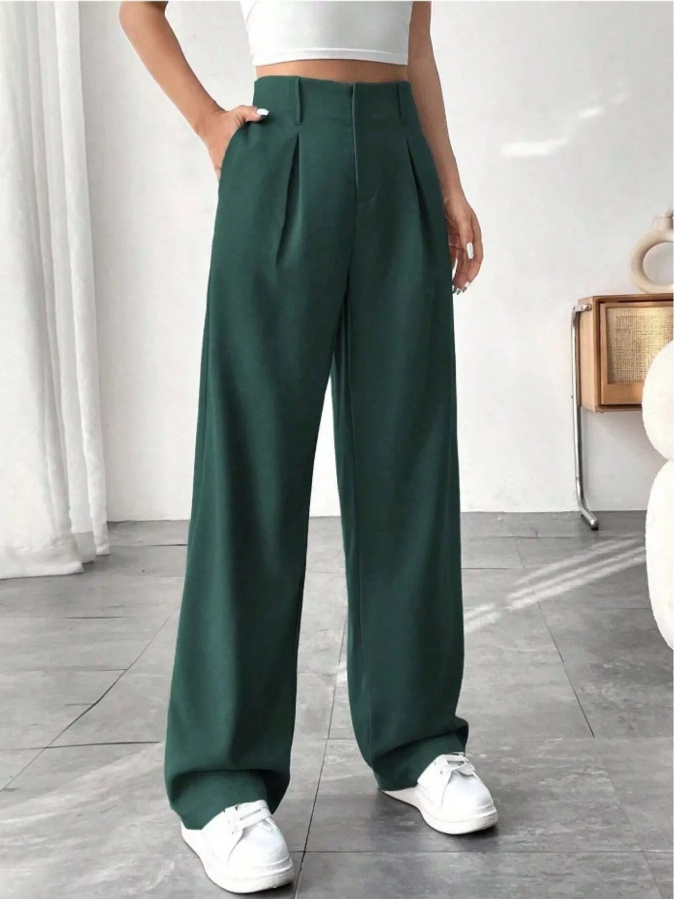 Wide Leg Pleated Pants